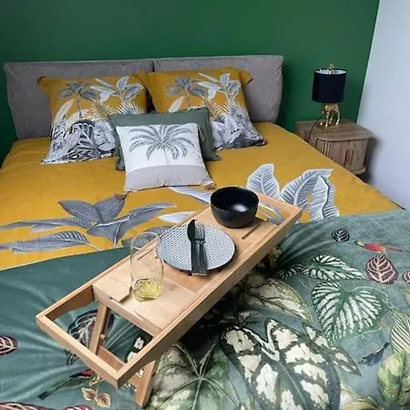 La Parenthèse Enchantée *